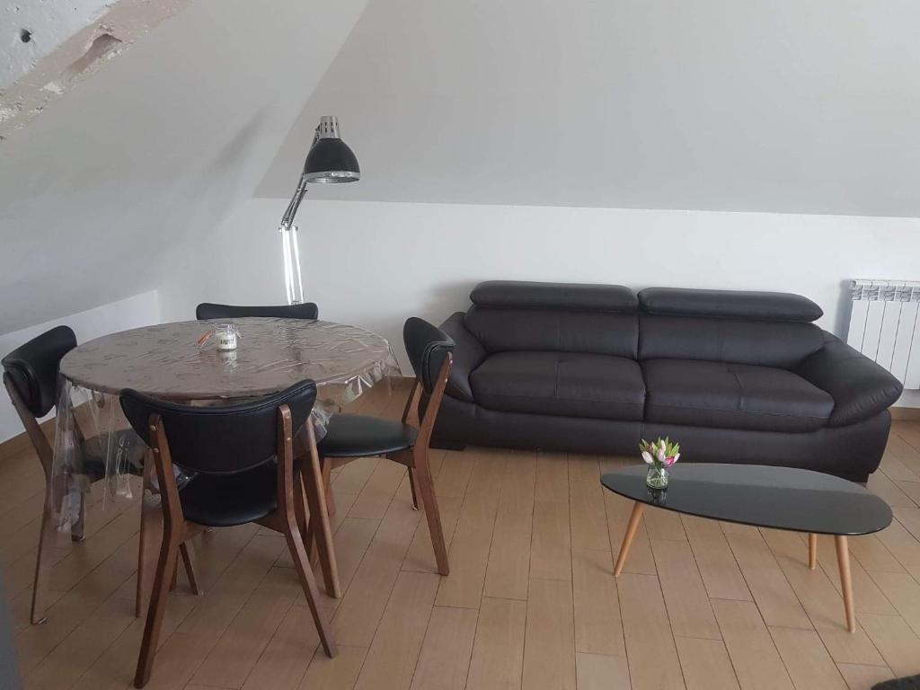 Studio Massenet Five stars holiday house