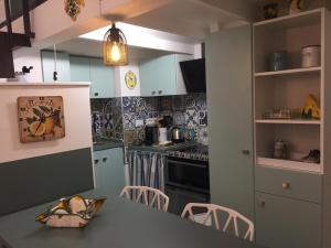 Studio Menton, 1 pièce, 2 personnes - FR-1-196-300