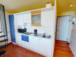 Appartement Studio Menton, 1 pièce, 4 personnes - FR-1-196-289 11 Porte de France 06500 Menton Provence-Alpes-Côte d\'Azur