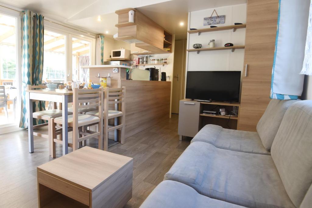 Studio Merville-Franceville-Plage, 1 pièce, 2 personnes - FR-1-465-77 14810 Merville-Franceville-Plage