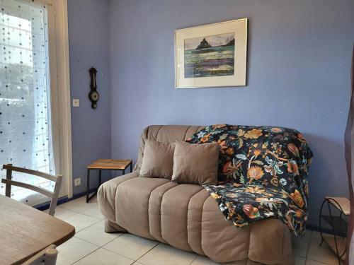Studio Merville-Franceville-Plage, 1 pièce, 2 personnes - FR-1-465-86