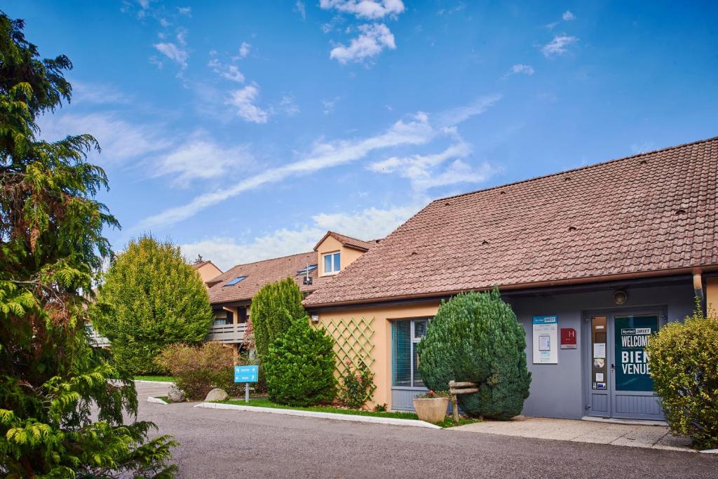 Studio - meublé tourisme, trois étoiles - 34 M2 refait à neuf- Résidence