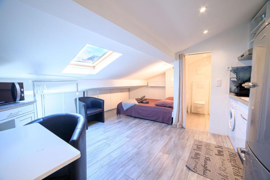 Studio Meynadier 38 Rue Meynadier, 06400 Cannes