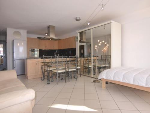 Studio Mèze, 1 pièce, 2 personnes - FR-1-604-26