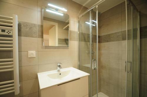 Studio Mezzanine cosy proche centre cannes