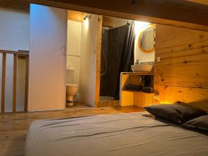 STUDIO Mezzanine Monteux Centre BOX FIBRE NETFLIX