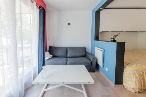Studio Moderne à Tours