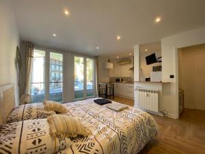 Studio moderne & chaleureux proche du centre-ville à Tournon-sur-Rhône