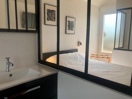 Appartement studio moderne et confortable Le nid 32 Rue de Trementines 49300 Cholet Pays de la Loire