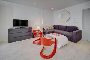 STUDIO MODERNE et LUMINEUX PROCHE CROISETTE A0B132