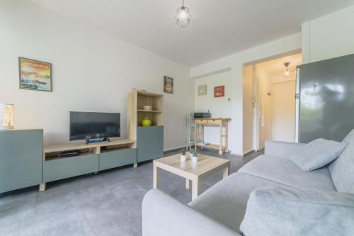Studio moderne proche commerces