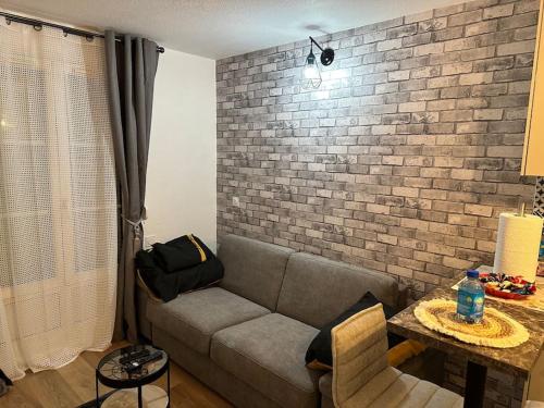 Studio moderne proche Disney Land