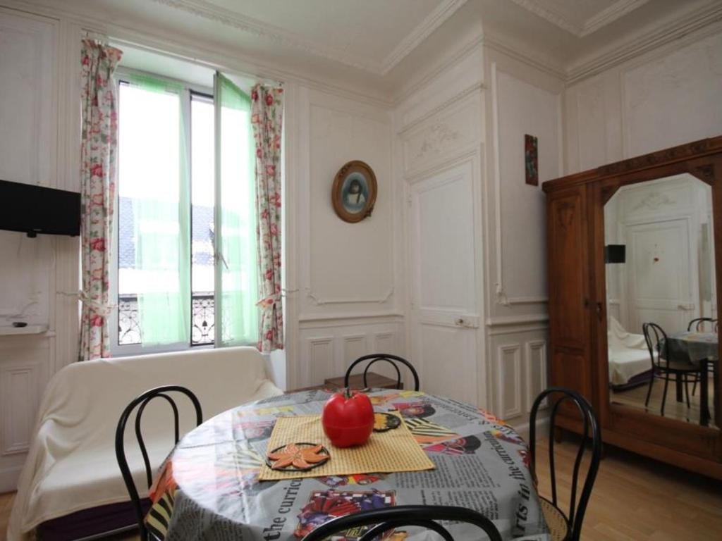 Studio Mont-Dore, 1 pièce, 3 personnes - FR-1-608-196 PLACE DU PANTHEON, 63240 Le Mont-Dore