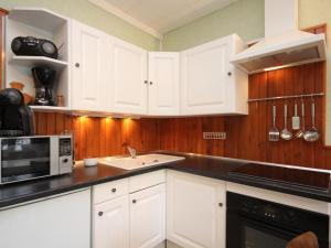 Studio Mont-Dore, 1 pièce, 4 personnes - FR-1-608-100