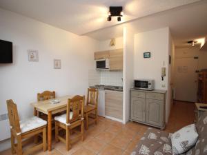 Studio Mont-Dore, 1 pièce, 4 personnes - FR-1-608-148