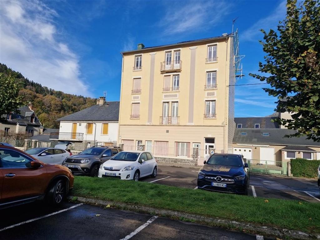 Appartement Studio Mont-Dore, 2 pièces, 4 personnes - FR-1-415-139 11 PLACE DES MOULLIERES 63240 Le Mont-Dore