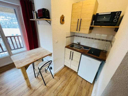 Appartement Studio Montagne - Plein Soleil 71 Route de Grenoble 05100 Briançon Provence-Alpes-Côte d\'Azur