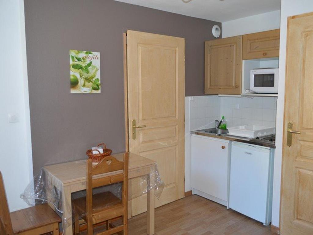 Appartement Studio Montgenèvre, 1 pièce, 3 personnes - FR-1-266-88 RÃ©sidence Neige Et Golf - Route D'Italie - 05100 Montgenèvre