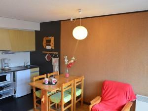 Appartement Studio Montgenèvre, 1 pièce, 4 personnes - FR-1-266-102 La Chamoisiere A - Rue De La Praya - 05100 Montgenèvre Provence-Alpes-Côte d\'Azur