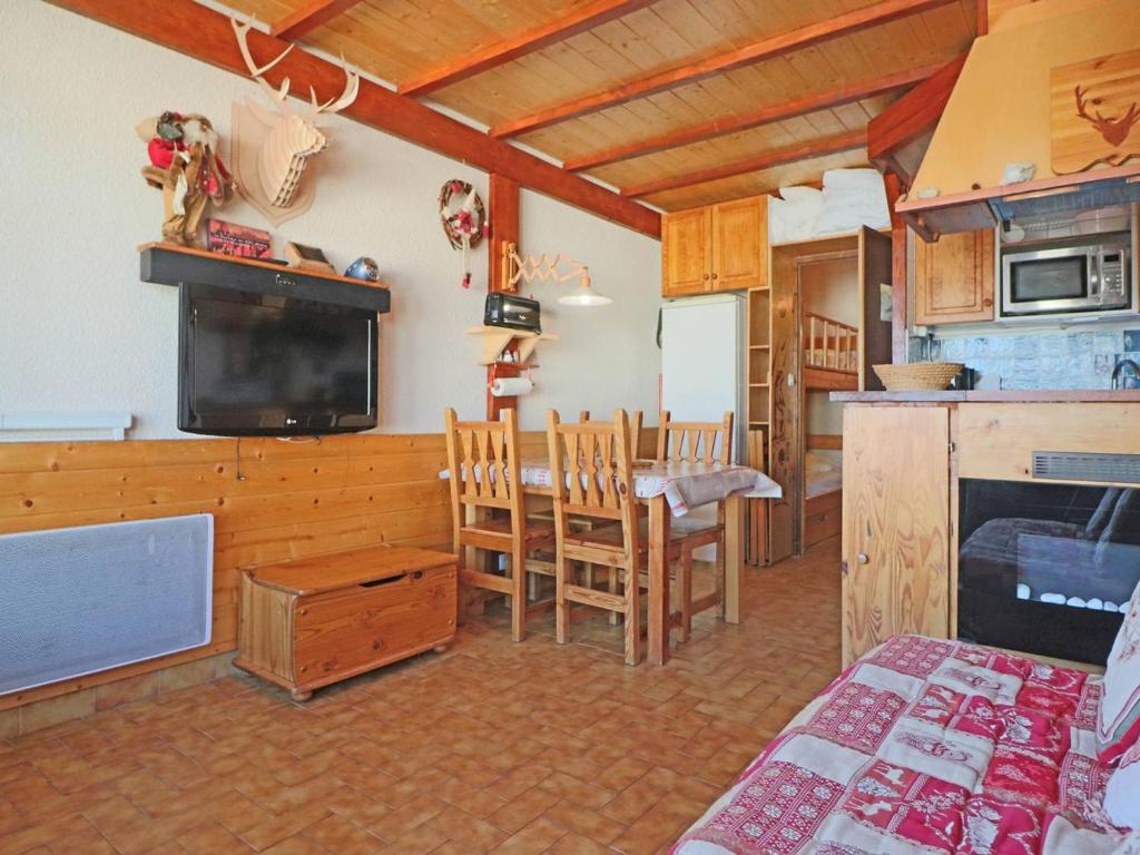 Appartement Studio Montvalezan-La Rosière, 1 pièce, 4 personnes - FR-1-398-648 CHALETS DE LA ROSIERE E Bat E N°3 73700 Montvalezan