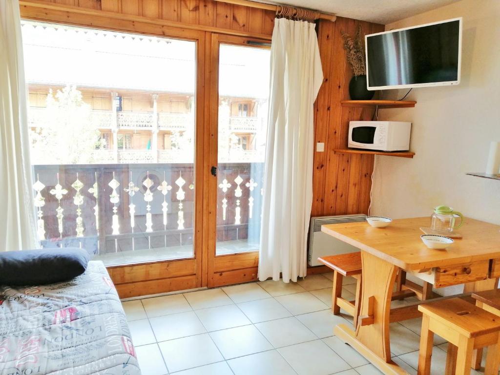 Appartement Studio Morillon Village, 1 pièce, 4 personnes - FR-1-412-30 Clos Gex - Village - 74440 Morillon