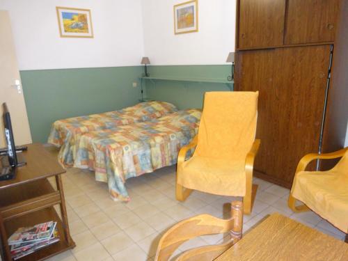 Studio n°4 agréable avec terrasse, bien situé