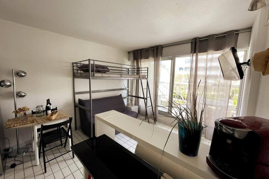 Studio NEUF -3min Plage - CLIM - TERRASSE - WIFI 109 Rue des Navigateurs, 34280 La Grande Motte