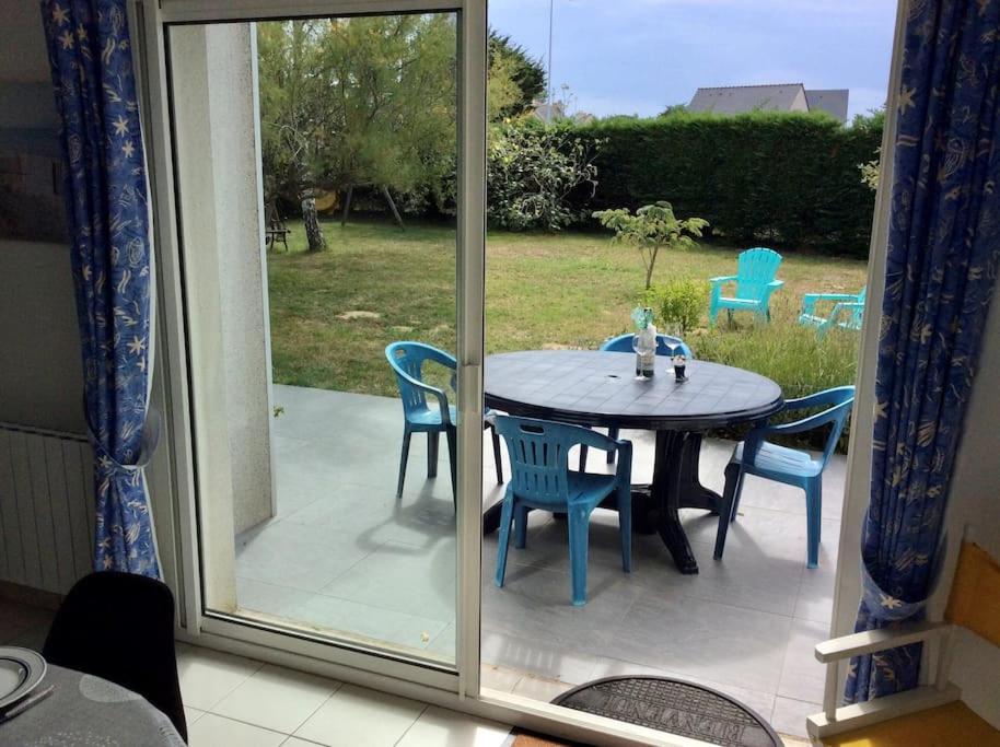 Studio neuf à 100 m des plages et de la gare