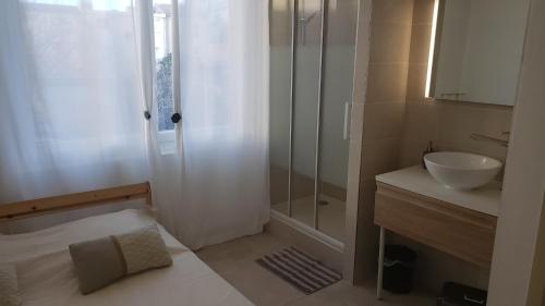 Studio neuf atypique centre ville Palavas vue mer