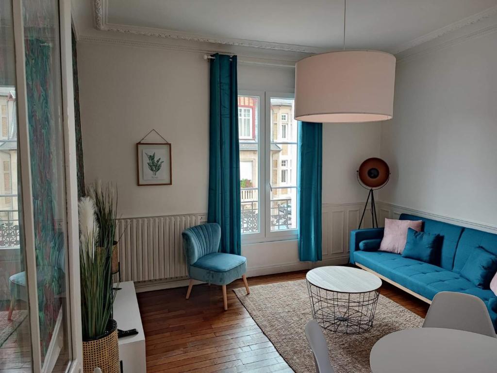 Studio neuf Centre Ville #10 83500 La Seyne-sur-Mer