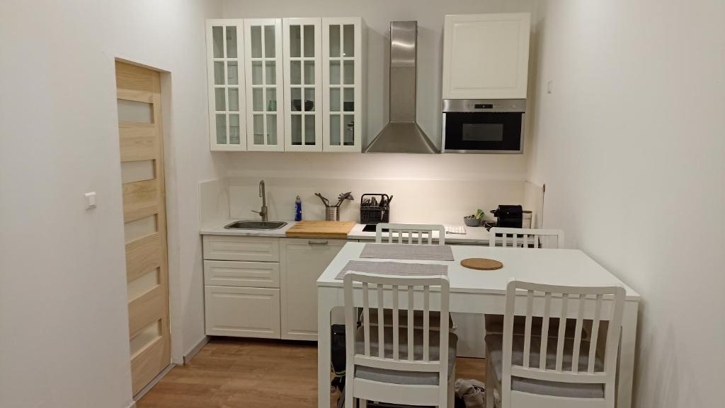 Studio Neuf Climatisé avec Terrasse #4 161 Boulevard Maréchal Joffre, 83100 Toulon