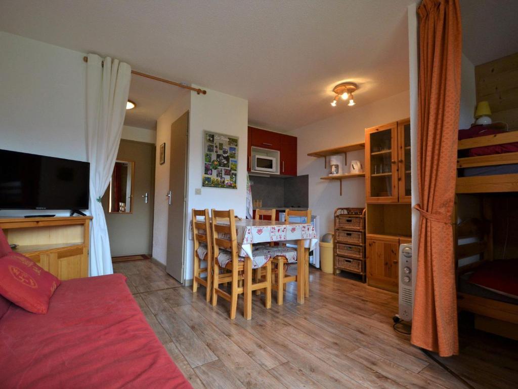 Appartement Studio Notre-Dame-de-Bellecombe, 1 pièce, 4 personnes - FR-1-505-167 1706, route du Lachat 73590 Notre-Dame-de-Bellecombe