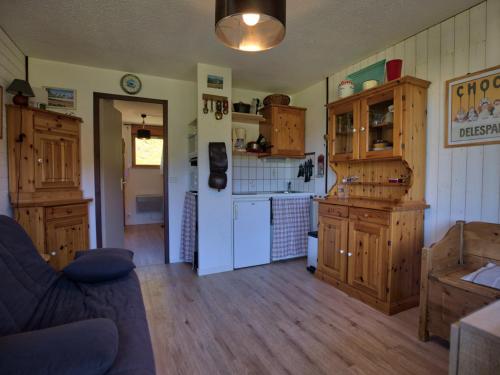 Studio Notre-Dame-de-Bellecombe, 1 pièce, 4 personnes - FR-1-505-49