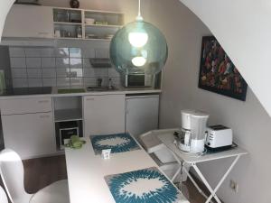 Studio Ochsenfurt mit sonnigem Balkon