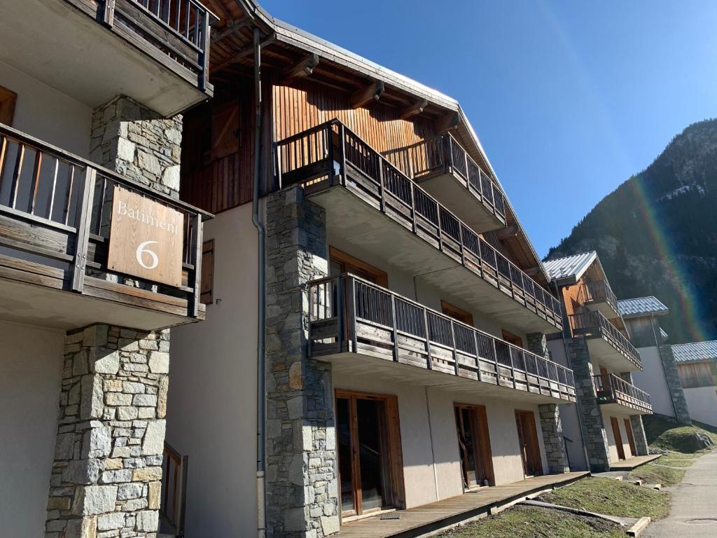 Appartement Studio Orelle 3 Vallées - Spa & Piscine - Apt 006 Résidence le Hameau des Eaux d’Orelle 73140 Orelle