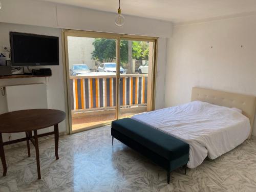 Appartement Studio Palm Beach Cannes 29 Avenue des Hespérides 06400 Cannes Provence-Alpes-Côte d\'Azur