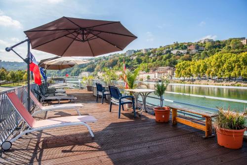 Studio Peniche au coeur de Lyon pour 2 personnes, insolite et calme
