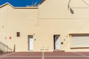 Studio PEROU Parking Free,station, Fine sand beach