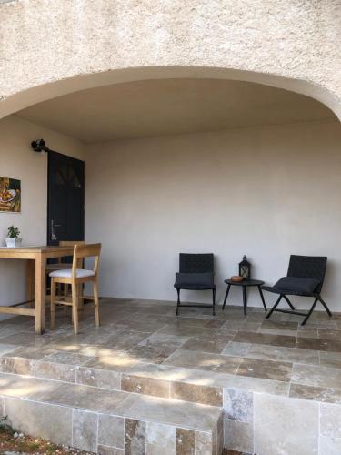 studio pirate climatisé, avec terrasse
