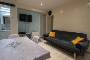 Studio Place de La Barre Le Cosy