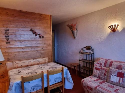 Studio Plagne Aime 2000, 1 pièce, 4 personnes - FR-1-181-2566