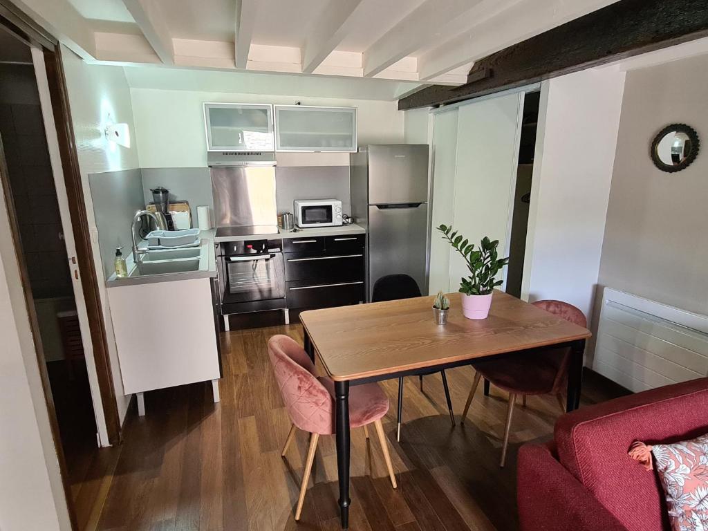 Studio pont Daladier 30400 Villeneuve-lès-Avignon