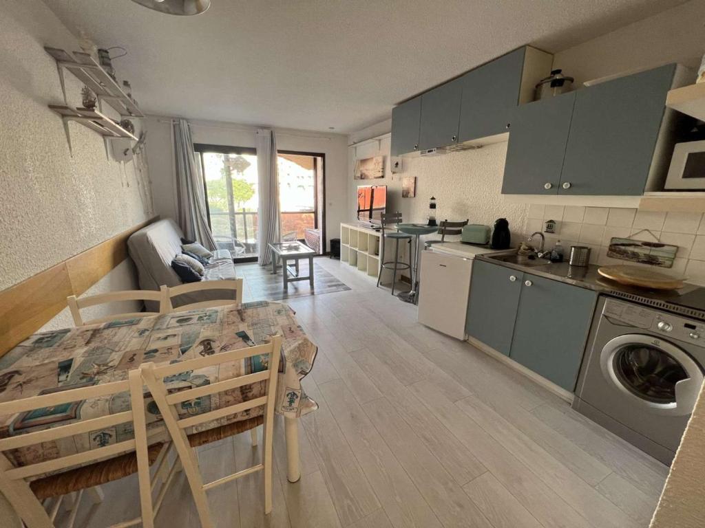 Appartement Studio Port Barcarès, 1 pièce, 2 personnes - FR-1-431-131 007 rue sombréro 66420 Le Barcarès