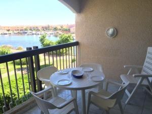 Appartement Studio Port Barcarès, 1 pièce, 4 personnes - FR-1-81-304 Coudalere - 120 Caraibes - Cap Coudalere 66420 Le Barcarès Languedoc-Roussillon