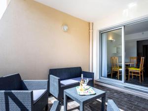 Appartement Studio Port de La Gavine-27  83400 Hyères Provence-Alpes-Côte d\'Azur