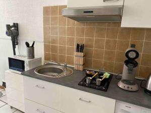 Appartement Studio port de Toulon 2 place Gambetta 83000 Toulon Provence-Alpes-Côte d\'Azur