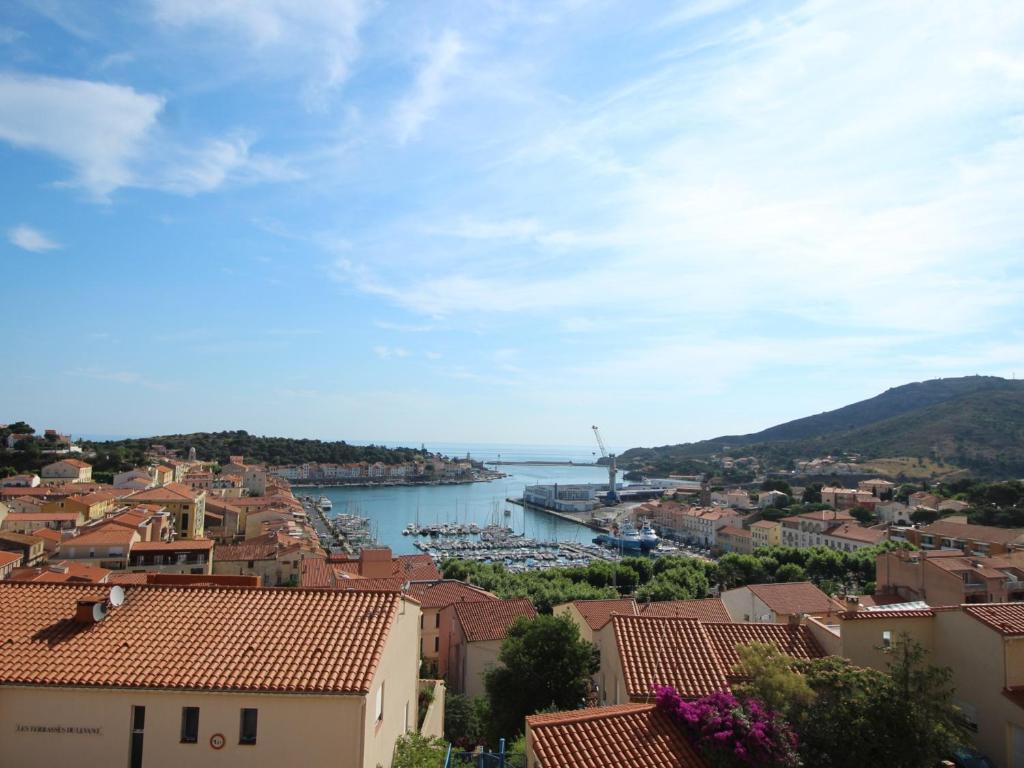 Studio Port-Vendres, 1 pièce, 2 personnes - FR-1-309-282 route stratégique Résidence Baie D'Azur 2 e étages, N°11, 66660 Port-Vendres
