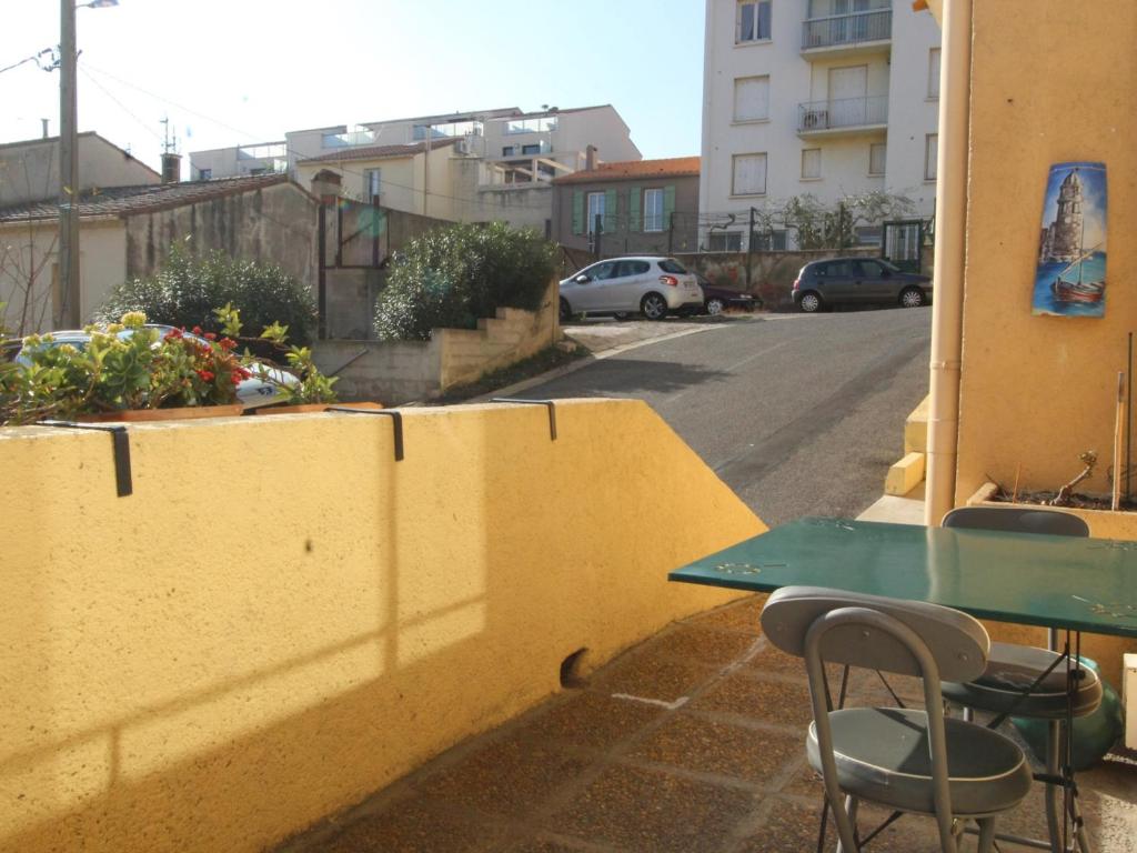 Studio Port-Vendres, 1 pièce, 2 personnes - FR-1-309-311 17 Résidence Carouflor Rue Jules Ferry bat B RDC, 66660 Port-Vendres