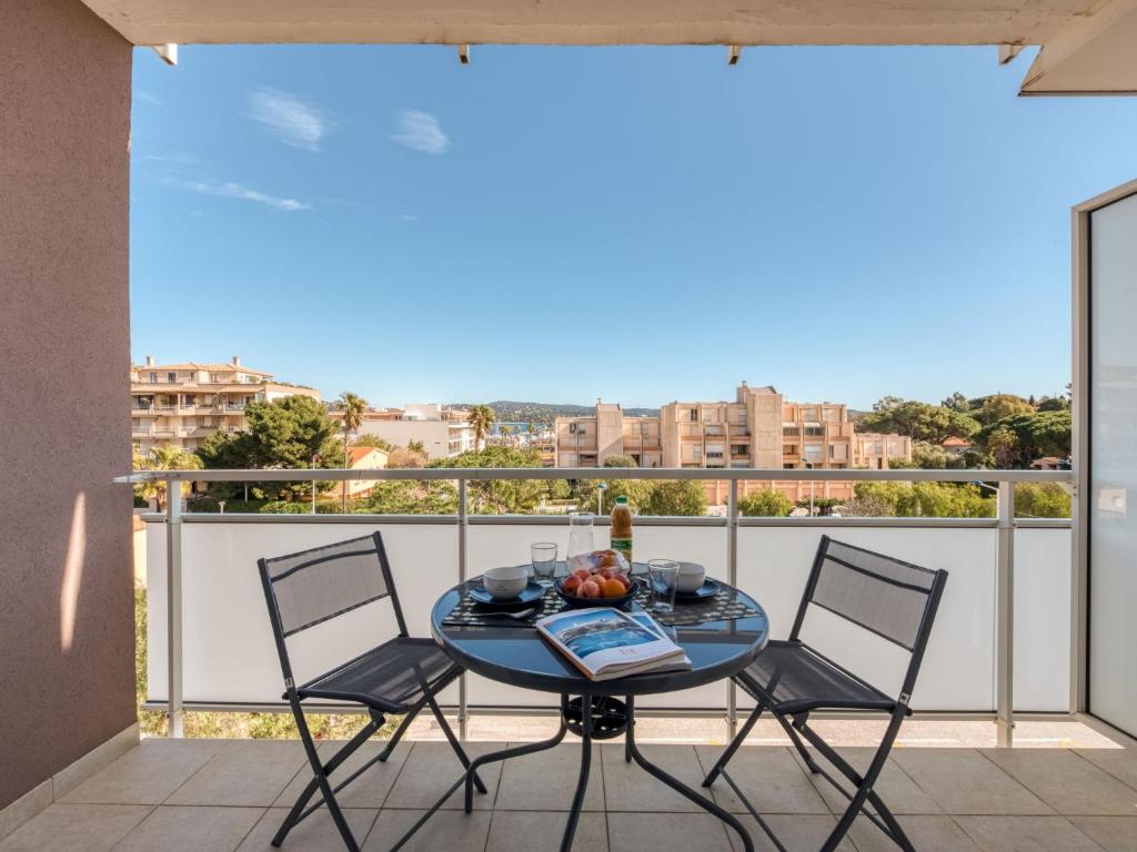 Appartement Studio Porto di Mar-11  83240 Cavalaire-sur-Mer