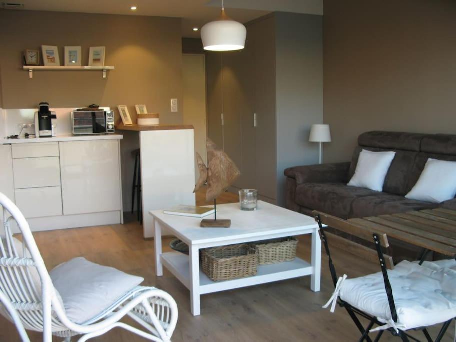 Studio pour 2 à 1' de la plage ! RSD LE GRAND LARGE ENTREE 2 STUDIO 22 AVE DE QUENTOVIC 1 Boulevard du Docteur Jules Pouget, 62520 Le Touquet-Paris-Plage